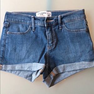 Abercrombie kids shortie short